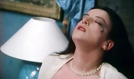 Toket kencang cewek seksi Euro untuk naik keras bokep mom barat tebal kemaluan