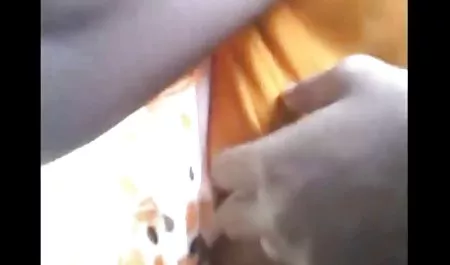 Rambut coklat Bercinta dengan dua orang dan meludah banyak video dewasa arab