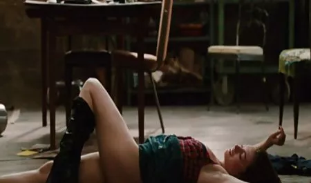 Mahasiswa di Perguruan film nokep tinggi gadis