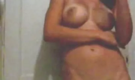 Titit besar untuk petite film bokep diperkosa remaja Lisa Rowe