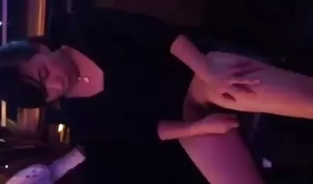 Goreng, xxx semi bokep Leela tidak ingin menunggu