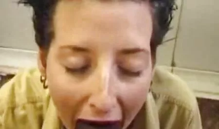 Lesbian Vanessa Veracruz dalam video bokep full barat minyak!