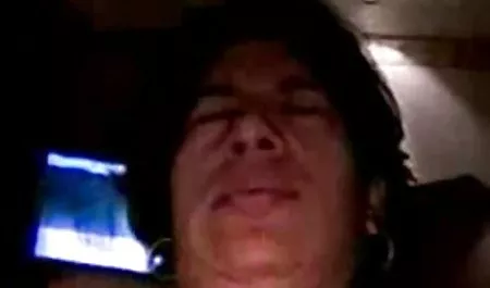 Rambut pirang film bokep ibu tiri milf pukulan lavender Rayne anal di kantornya