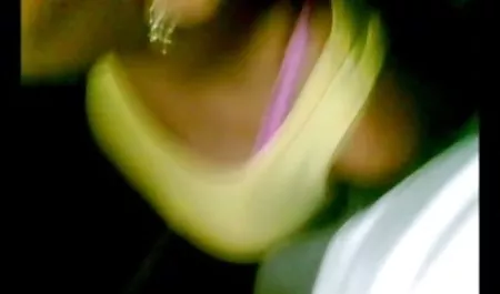 Istri selingkuh istri dengan besar hitam kontol bull Banci menyaksikan dari bokep semi sex