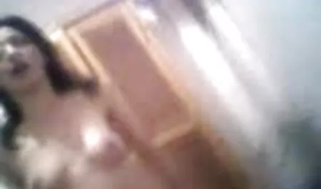 kamar Judy 02 video bokep semi full